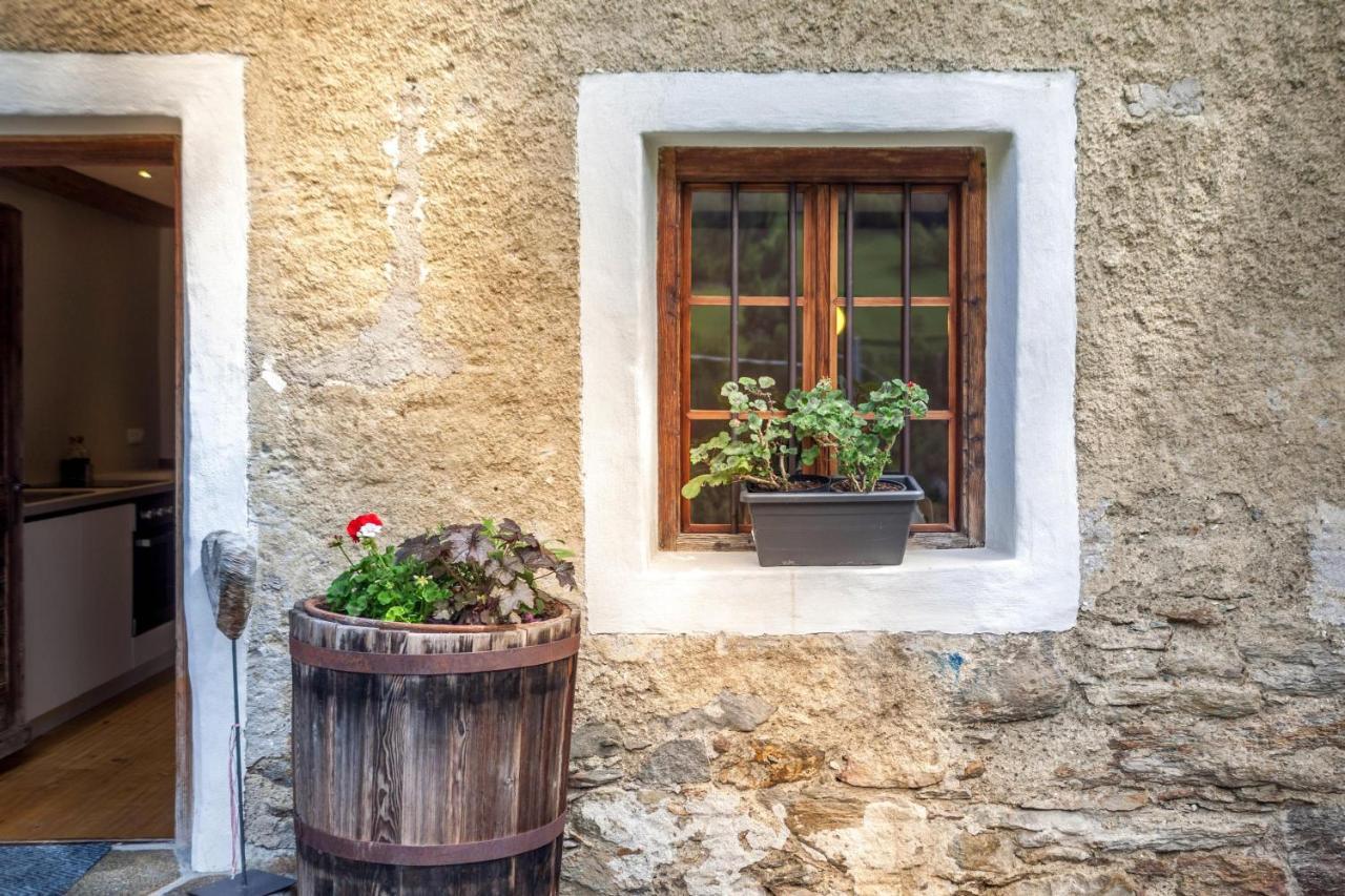 Schildhof Ebion Schildhofsuite St. Leonhard in Passeier Exterior foto