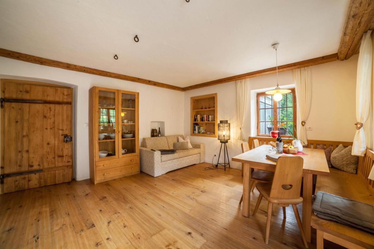 Schildhof Ebion Schildhofsuite St. Leonhard in Passeier Exterior foto